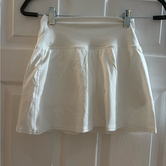 Lululemon Athletica White Skort - Picture 10 of 11